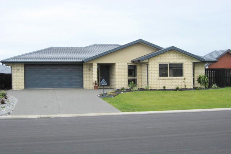 Photo of property in 175 Rolleston Drive, Rolleston, 7614