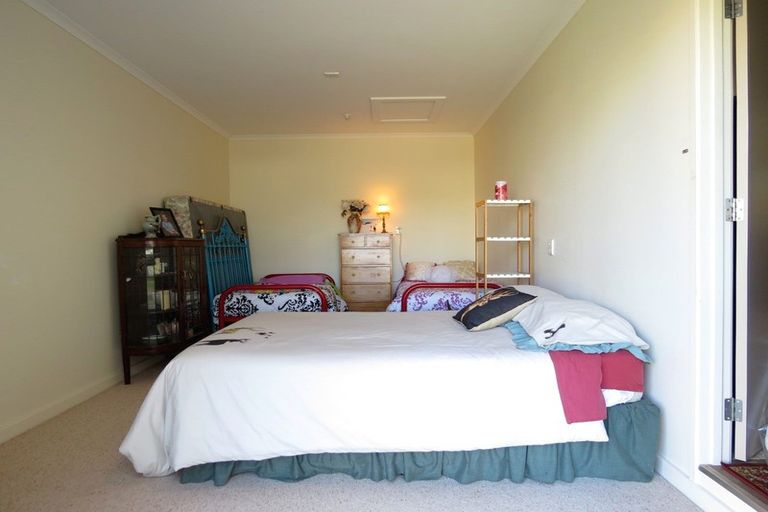 Photo of property in 90 Victoria Street, Coromandel, 3506