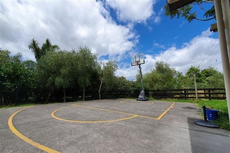 Photo of property in 6 Kingscliff Rise, Dairy Flat, Albany, 0792