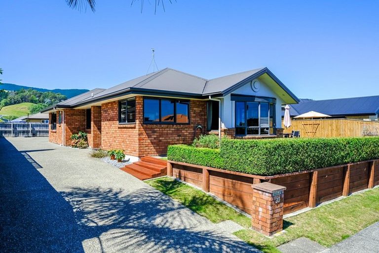 Photo of property in 30 Cambelldon Crescent, Stoke, Nelson, 7011