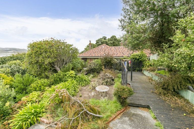 Photo of property in 9 Lerwick Terrace, Melrose, Wellington, 6023