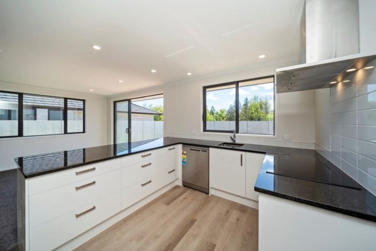 Photo of property in 12 Tangaroa Street, Waitara, 4320