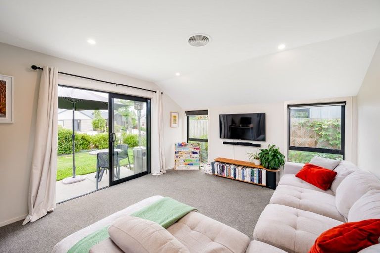Photo of property in 14 Mount Burke Street, Wanaka, 9305