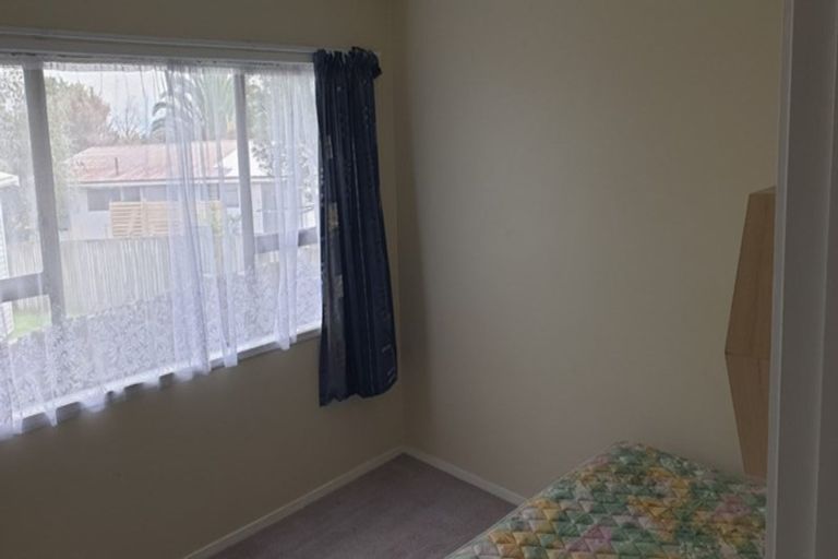 Photo of property in 13 Wesleydale Place, Papakura, 2110