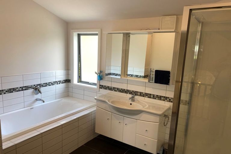 Photo of property in 4a Bloomfield Terrace, Hutt Central, Lower Hutt, 5010