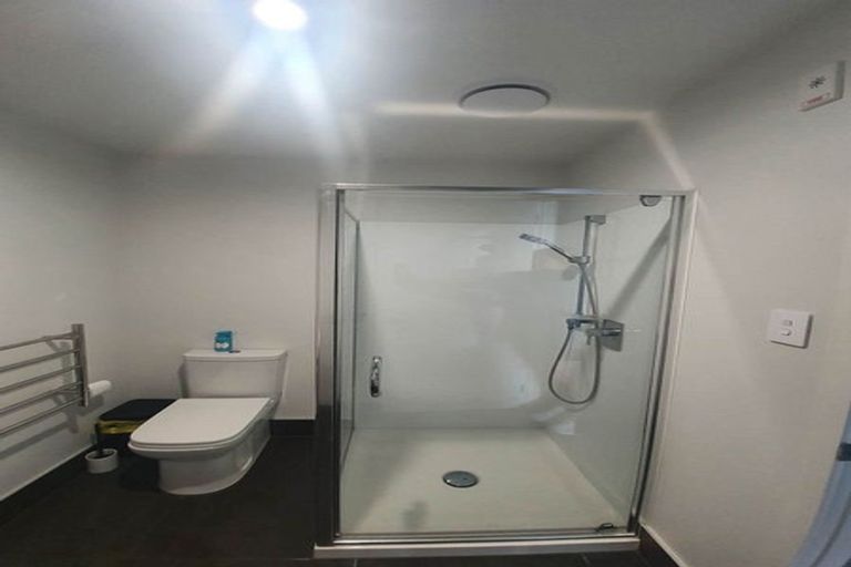 Photo of property in 10/4163 Great North Road, Glen Eden, Auckland, 0602