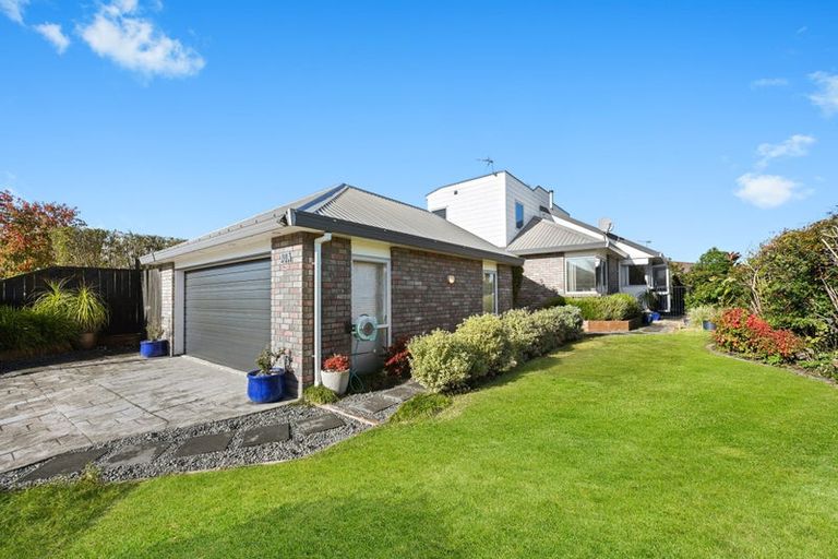 Photo of property in 30a Harrowfield Drive, Harrowfield, Hamilton, 3210