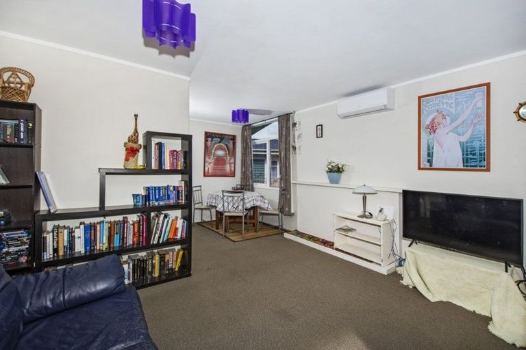 Photo of property in 33 West End Avenue, Woodhill, Whangarei, 0110