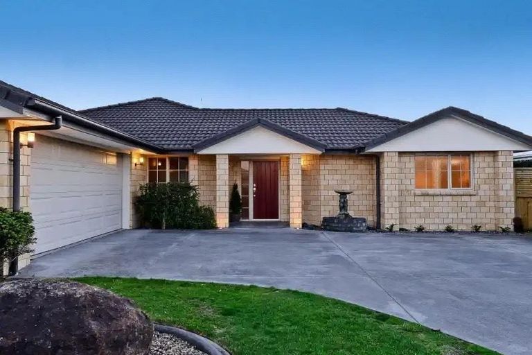 Photo of property in 6 Rosewood Court, Huntington, Hamilton, 3210