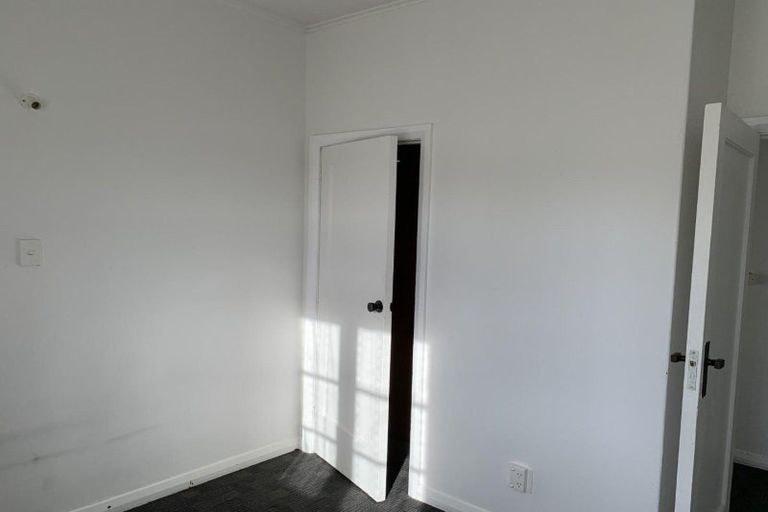 Photo of property in 7/9 Bell Street, Marton, 4710