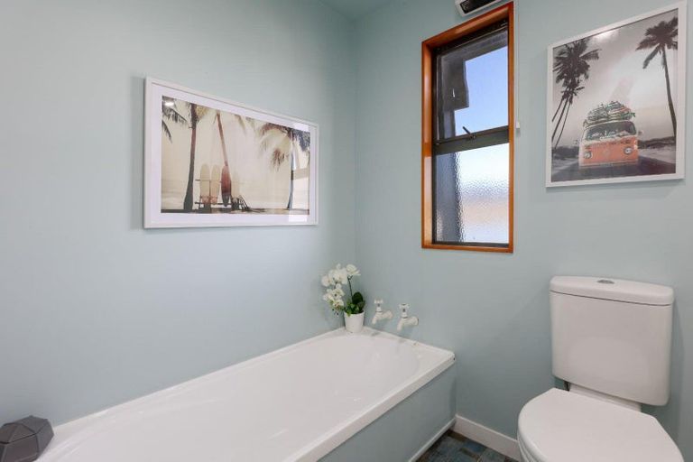 Photo of property in 67 Point Road, Monaco, Nelson, 7011