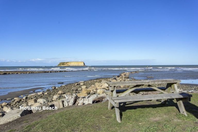 Photo of property in 31 The Parade, Motunau, Waipara, 7387