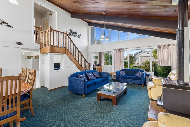 Photo of property in 54 Manaia Road, Tairua, 3508