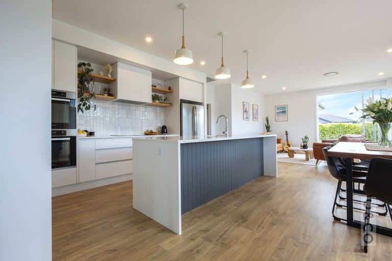 Photo of property in 31 Fruitlands Road, Kumeu, 0810