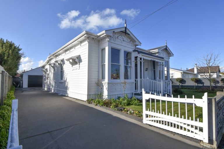 Photo of property in 12 Rhodes Street, Carterton, 5713