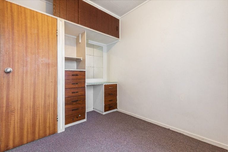 Photo of property in 58 Archmillen Avenue, Pakuranga Heights, Auckland, 2010