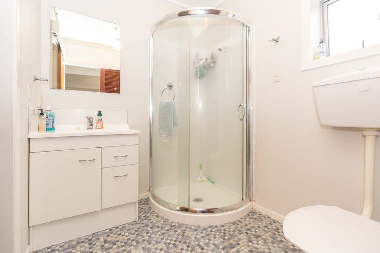 Photo of property in 18 Callard Place, Riverlea, Hamilton, 3216