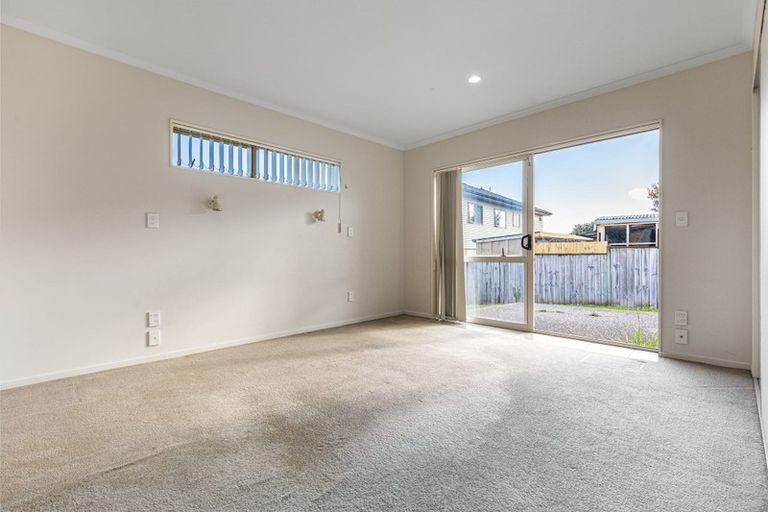 Photo of property in 3 Reefton Place, Flat Bush, Auckland, 2019