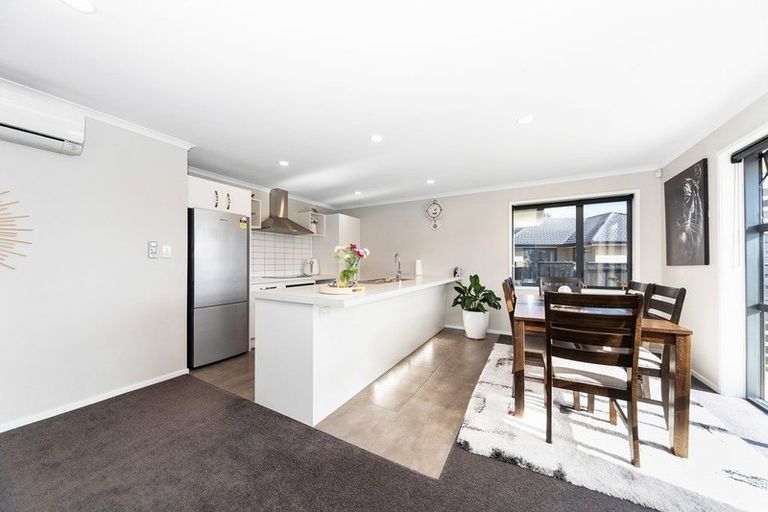 Photo of property in 13 Macdonald Heights, Feilding, 4702