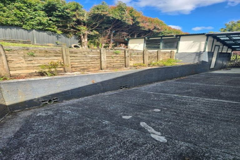 Photo of property in 1 Margan Place, Red Hill, Papakura, 2110