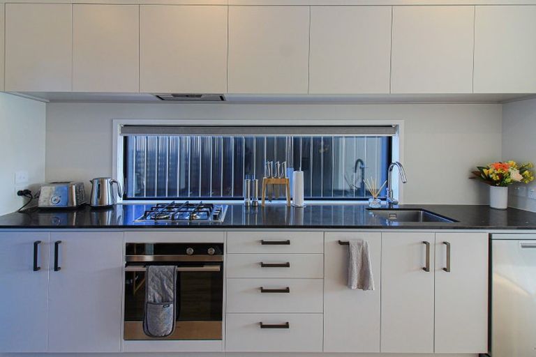 Photo of property in 8 Castletown Street, Wallaceville, Upper Hutt, 5018