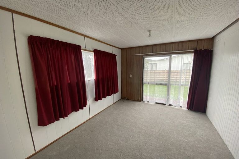 Photo of property in 41a Centreway Road, Orewa, 0931