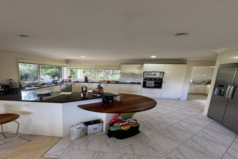 Photo of property in 6 Nathan Close, Somerville, Auckland, 2014