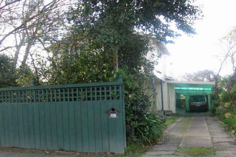 Photo of property in 179 Botanical Road, Takaro, Palmerston North, 4412