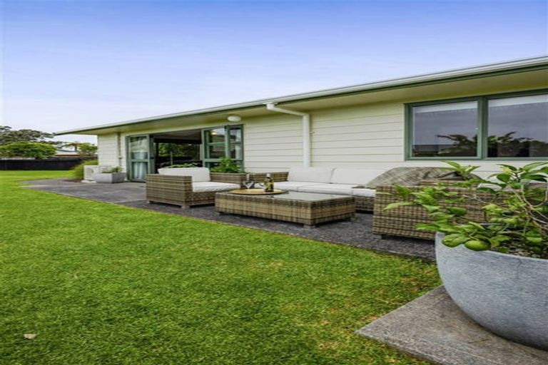 Photo of property in 3b Meade Place, Bell Block, New Plymouth, 4312