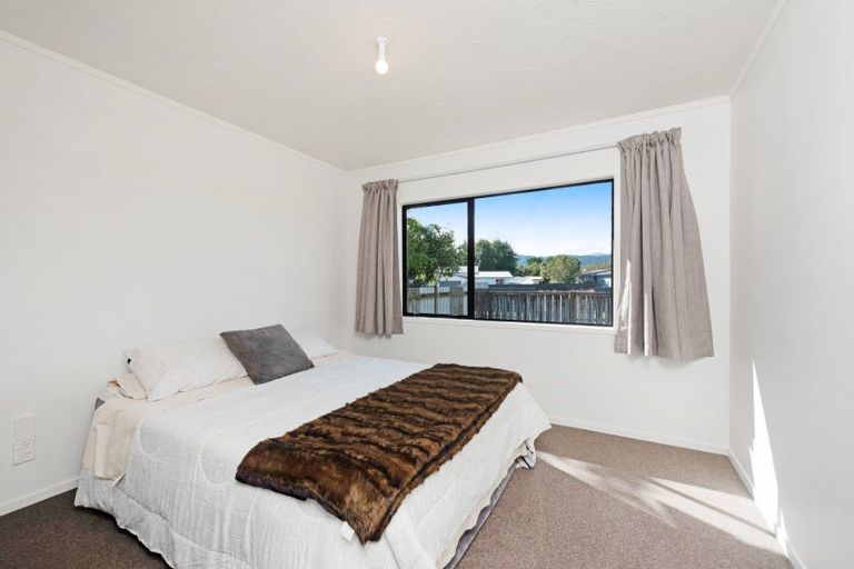 Photo of property in 4 Broadbelt Grove, Levin, 5510