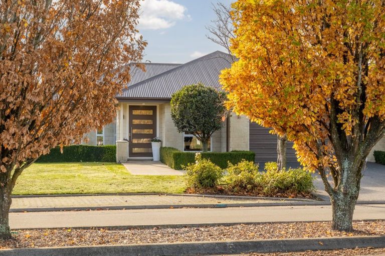 Photo of property in 9 Stationmasters Way, Prebbleton, 7604