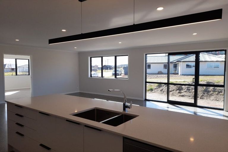 Photo of property in 48 Maunganamu Drive, Wharewaka, Taupo, 3330