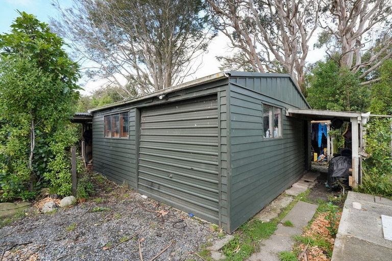 Photo of property in 131 Black Road, Otatara, Invercargill, 9879