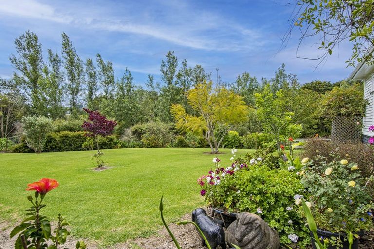 Photo of property in 37 Pahi Road, Paparoa, 0571