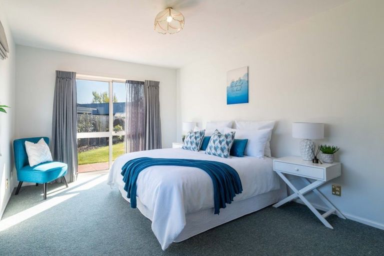 Photo of property in 43 Rempstone Drive, Halswell, Christchurch, 8025