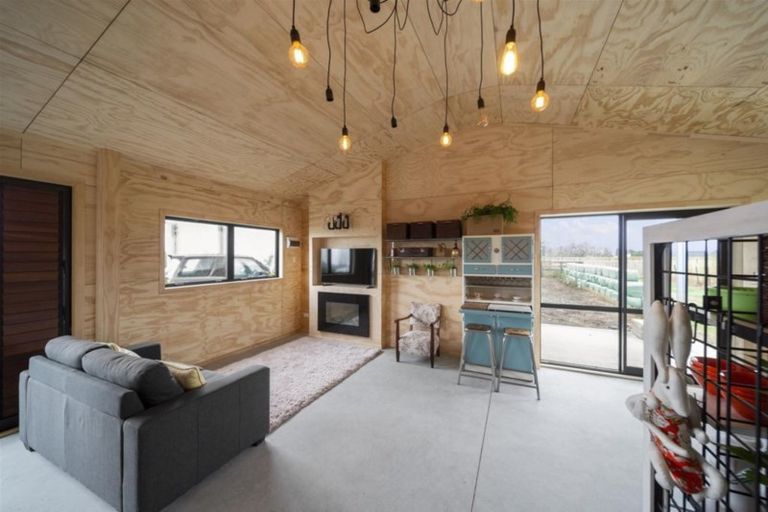 Photo of property in 294 Austin Road, Dairy Flat, Albany, 0794