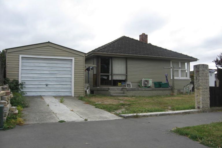 Photo of property in 18a Hillary Crescent, Upper Riccarton, Christchurch, 8041