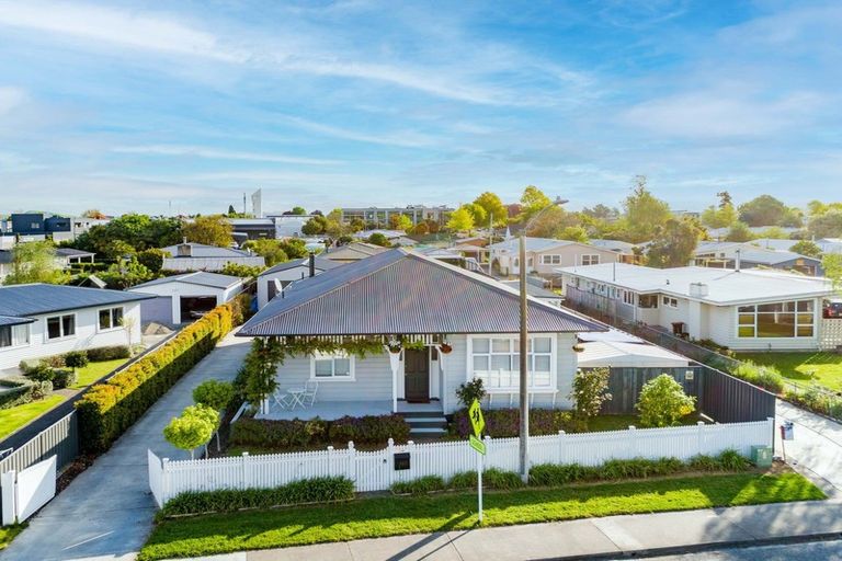 Photo of property in 110 Ikanui Road, Frimley, Hastings, 4120