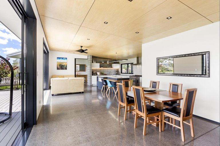 Photo of property in 13a Carol Leon Avenue, Kaukapakapa, 0871