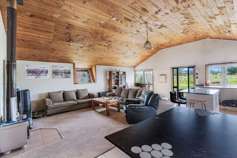 Photo of property in 126 Fordyce Road, Parakai, Helensville, 0874