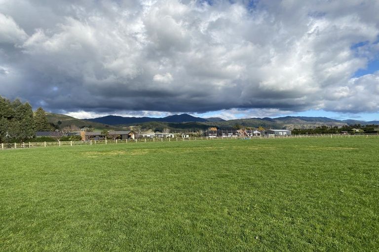 Photo of property in 25 Milbel Way, Levin, 5571