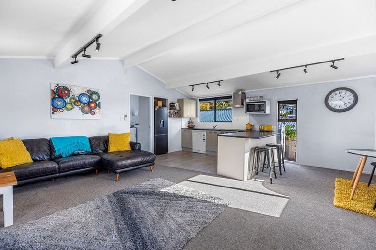 Photo of property in 53a Waitaha Road, Welcome Bay, Tauranga, 3112