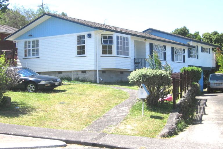 Photo of property in 36 Gladys Avenue, Glenfield, Auckland, 0629