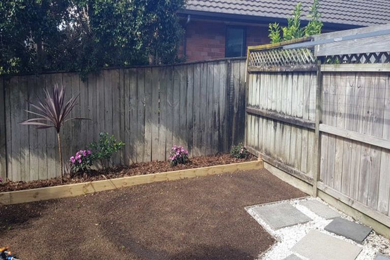 Photo of property in 7/3 Orwell Road, Greenhithe, Auckland, 0632