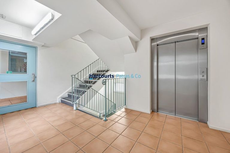 Photo of property in Ellerslie Court, 1/3c Harrison Road, Mount Wellington, Auckland, 1060