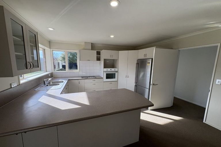 Photo of property in 16 Pollock Place, Rolleston, 7614