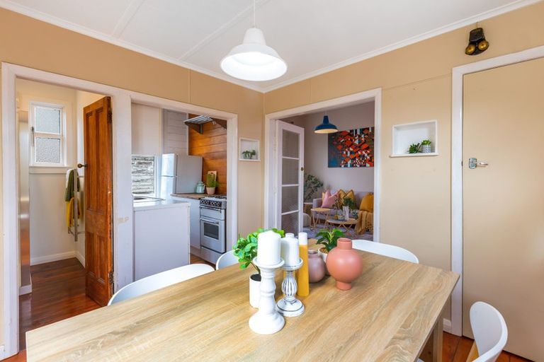 Photo of property in 12 Herald Street, Berhampore, Wellington, 6023