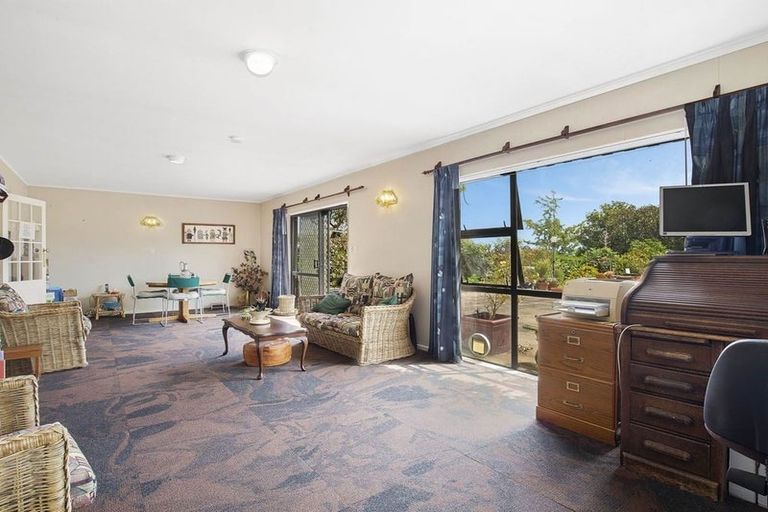 Photo of property in 78 Winara Avenue, Waikanae, 5036