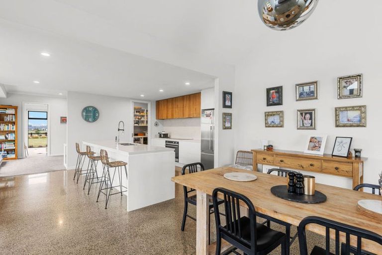 Photo of property in 15 Lake View Terrace, Huntingdon, Ashburton, 7774