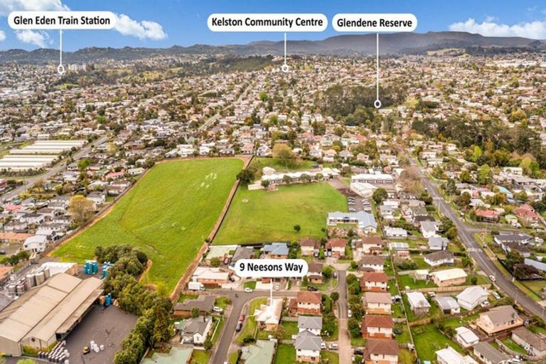 Photo of property in 9 Neesons Way, Glendene, Auckland, 0602